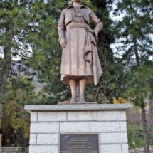 18 18