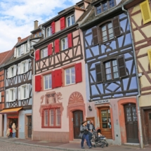 COLMAR (4) COLMAR (4)